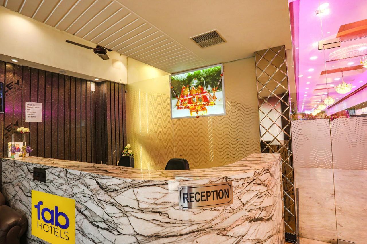 Fabhotel Naman Kanpur Esterno foto