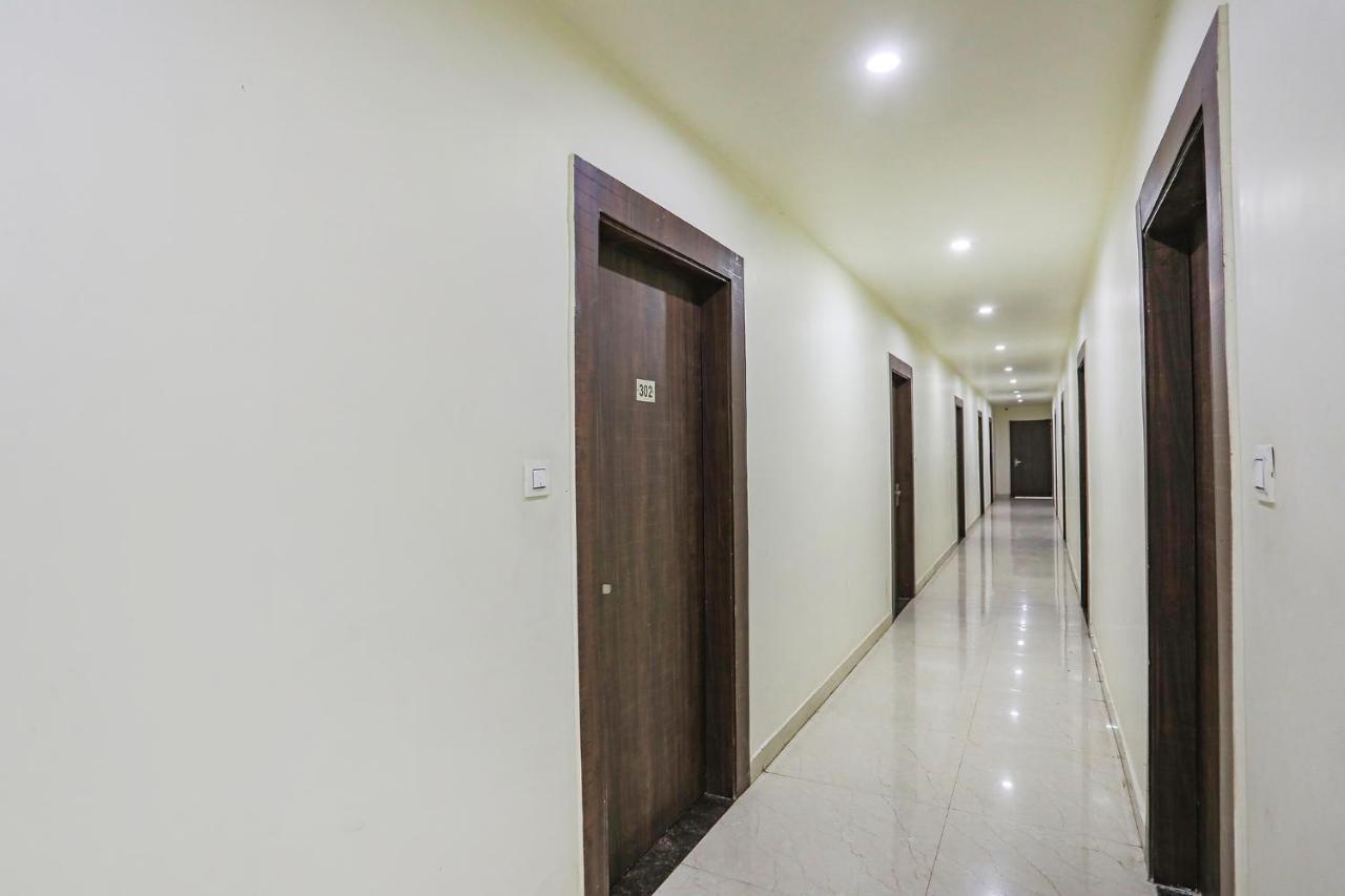 Fabhotel Naman Kanpur Esterno foto